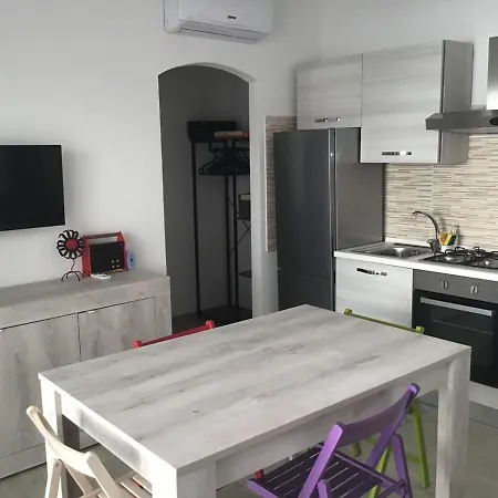 Isuledda アパート イーゾラ・ロッサ